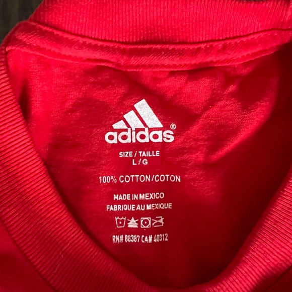 Calgary Flames T-Shirt TJ Brodie Adidas NWT - Picture 3 of 3